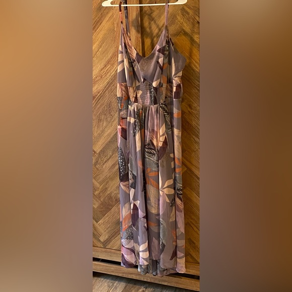 Dress - Picture 2 of 8